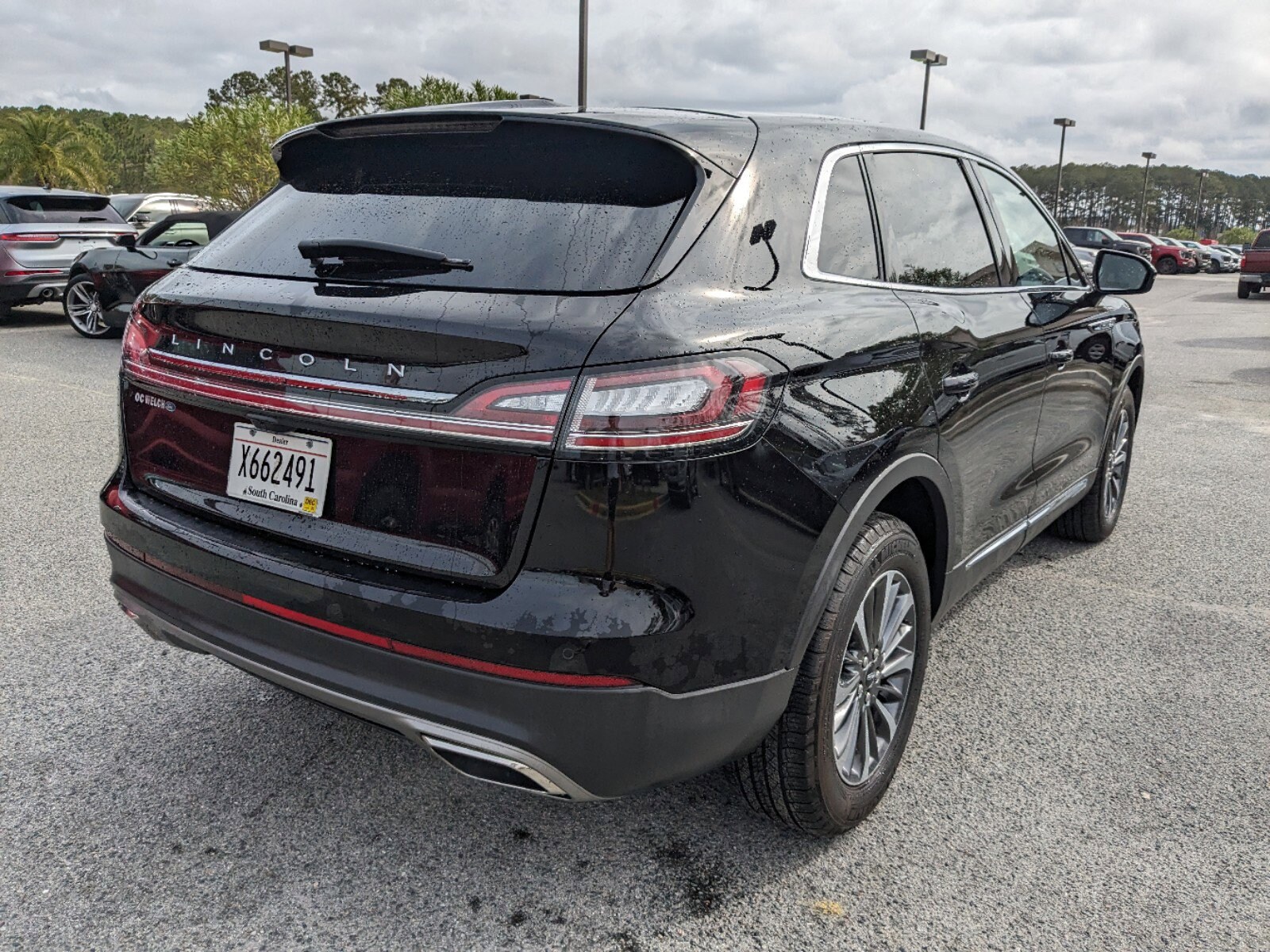 2023 Lincoln Nautilus Standard photo 4