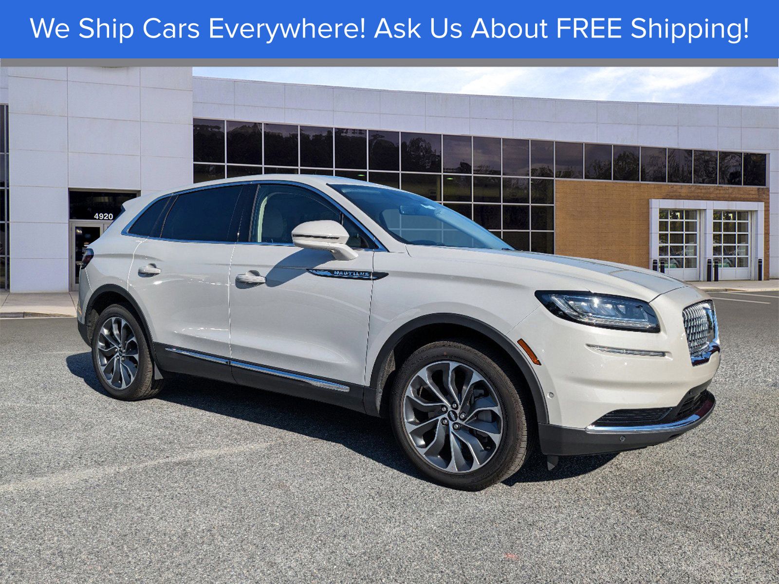 2023 Lincoln Nautilus Reserve's photo