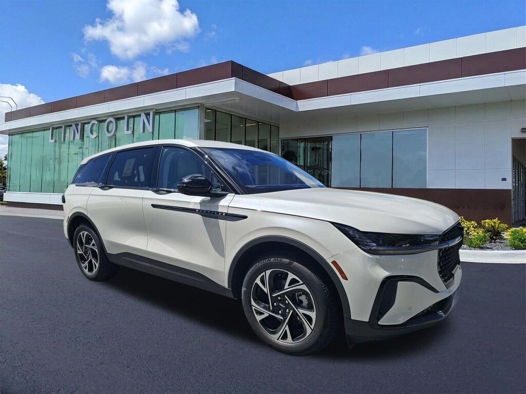 New 2026 Lincoln Nautilus Premiere SUV