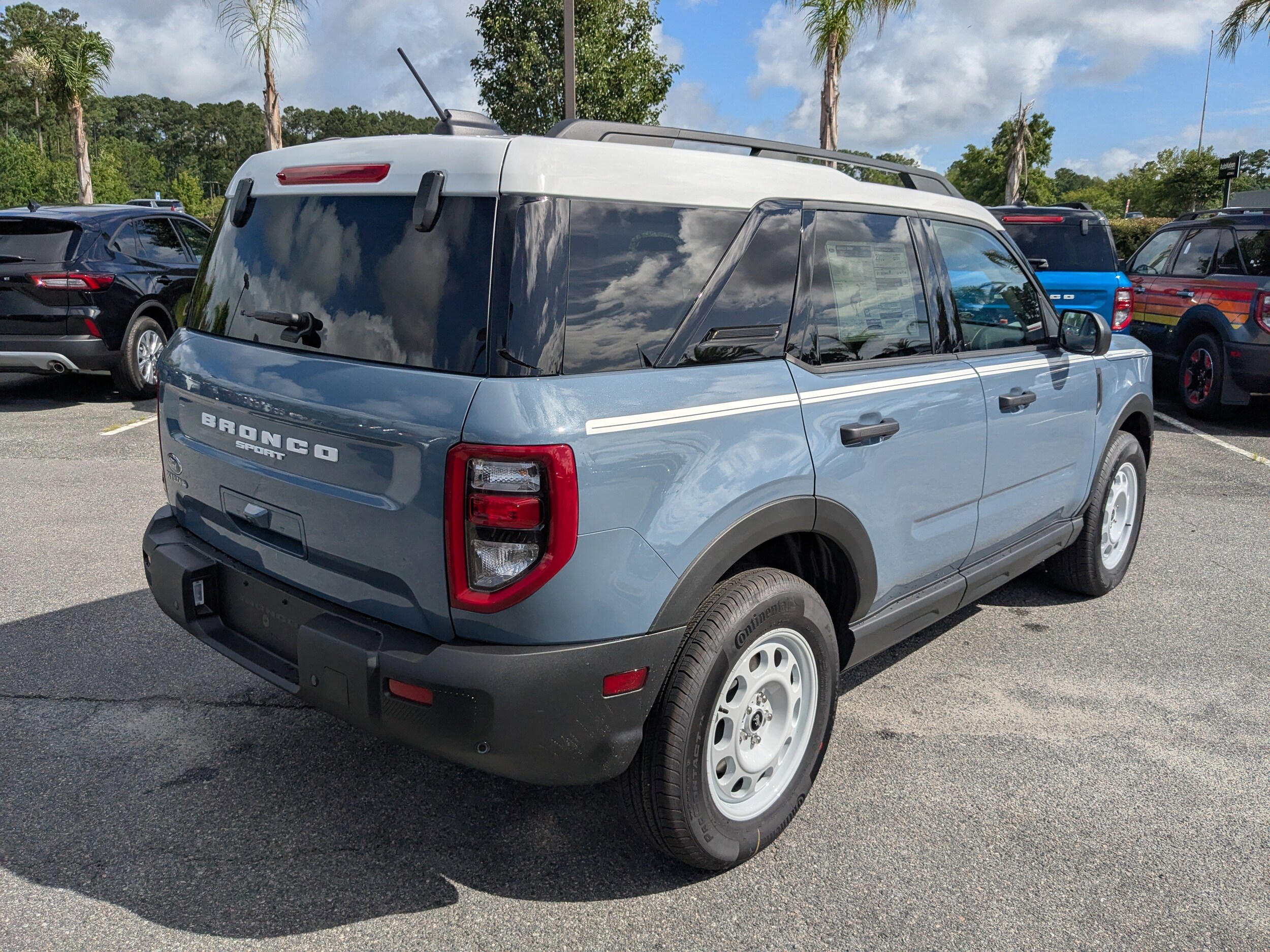 2025 Ford Bronco Sport Heritage photo 4