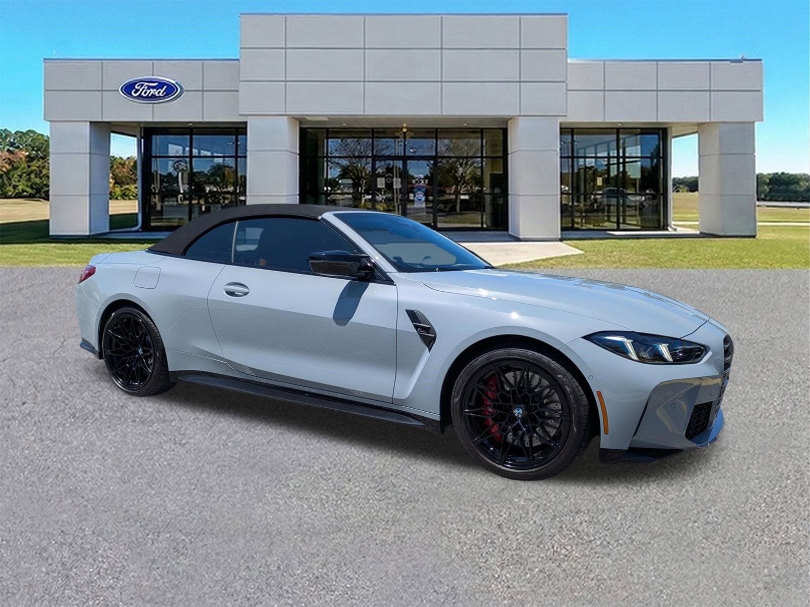 2025 BMW M4 Competition Convertible xDrive's photo