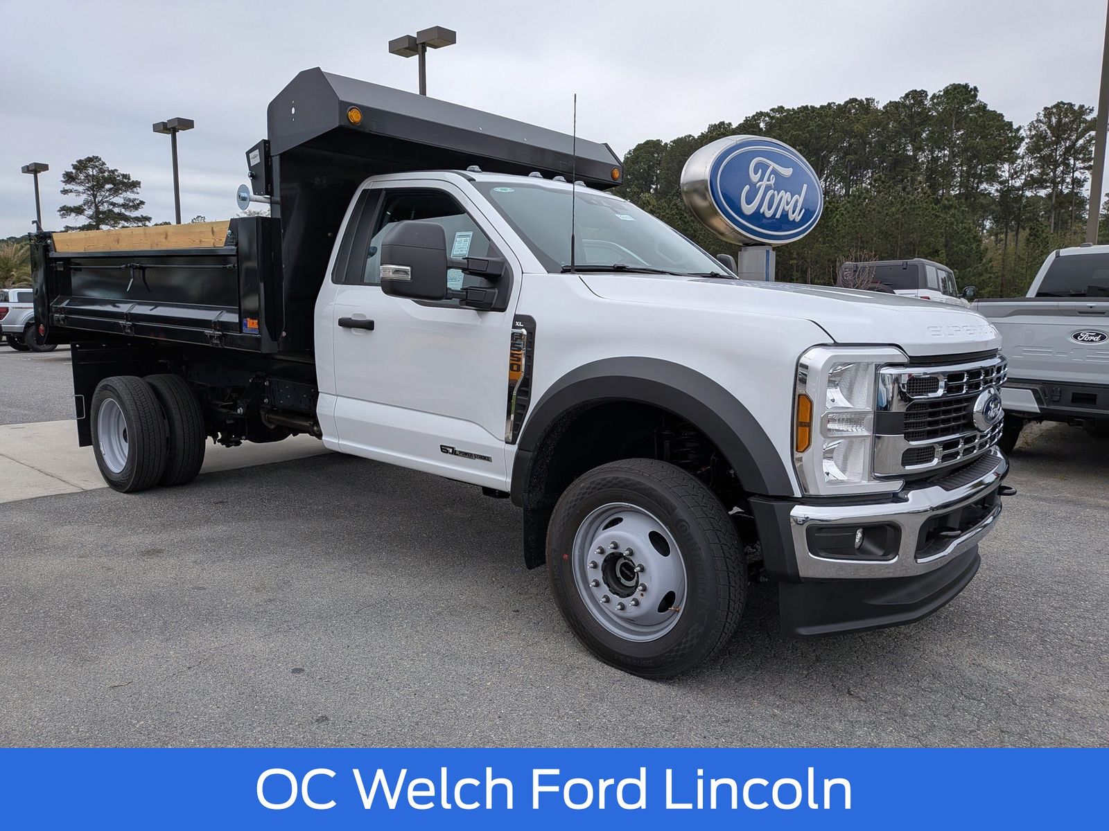  Ford F-550 Chassis