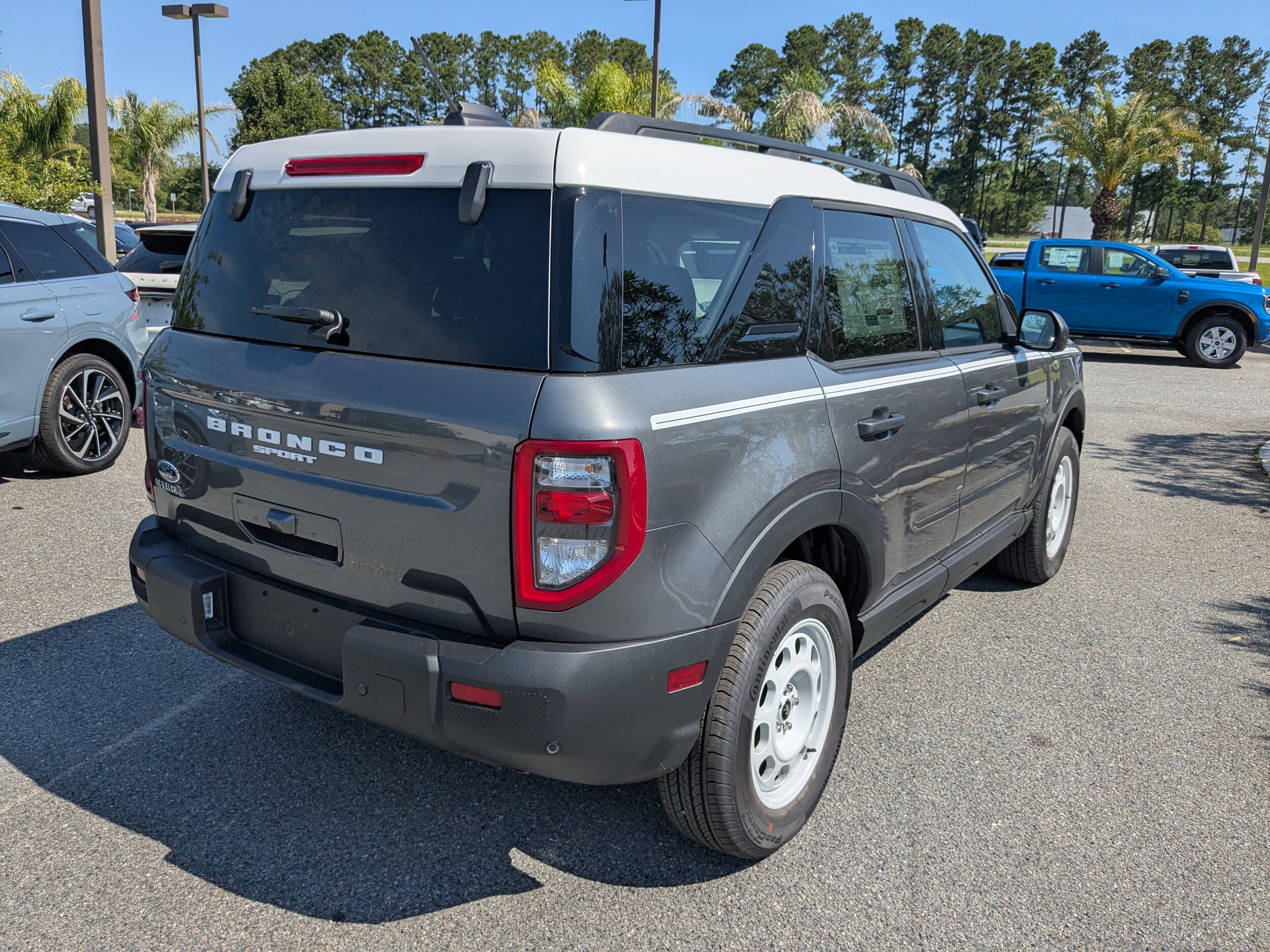 2025 Ford Bronco Sport Heritage photo 3