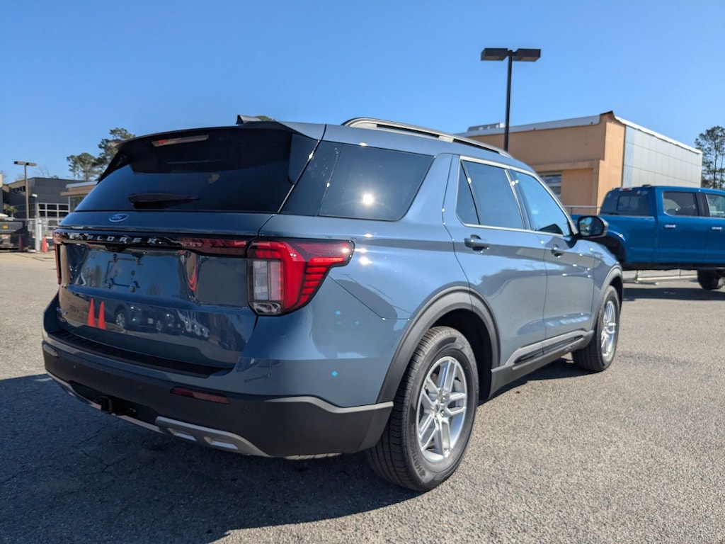 New 2026 Ford Explorer Active SUV