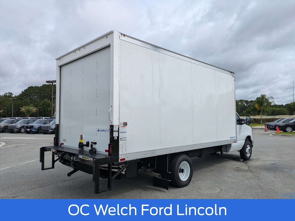 New 2026 Ford E-450 Cutaway Base Cab/Chassis