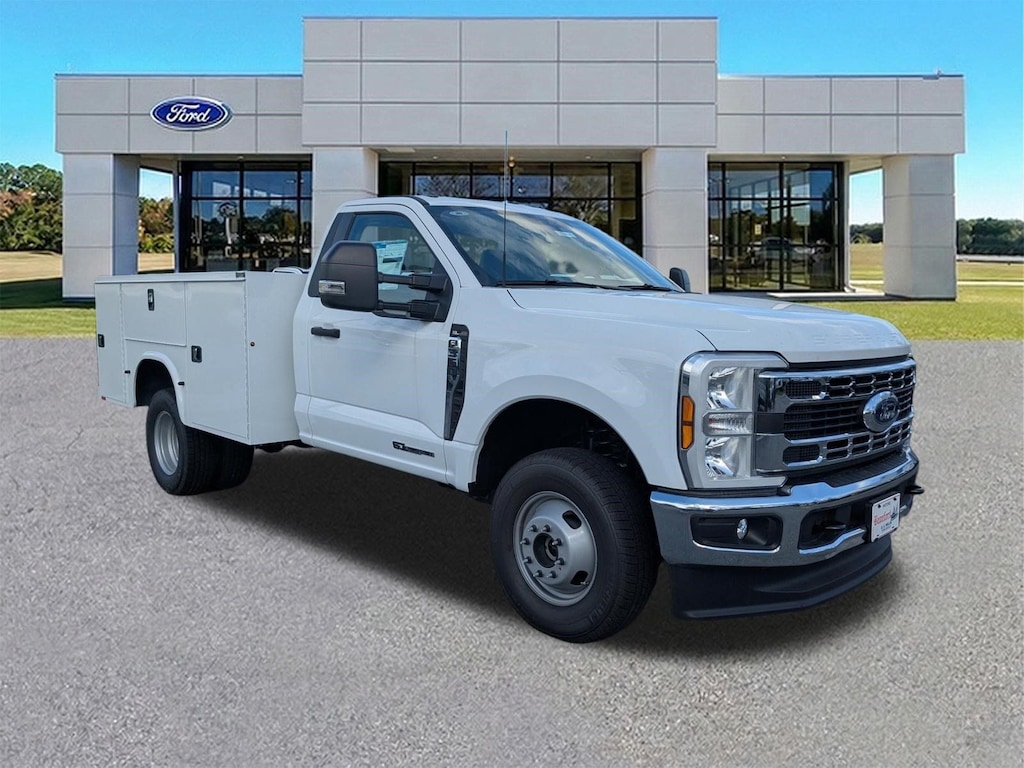 New 2025 Ford F-350 Chassis XL Chassis