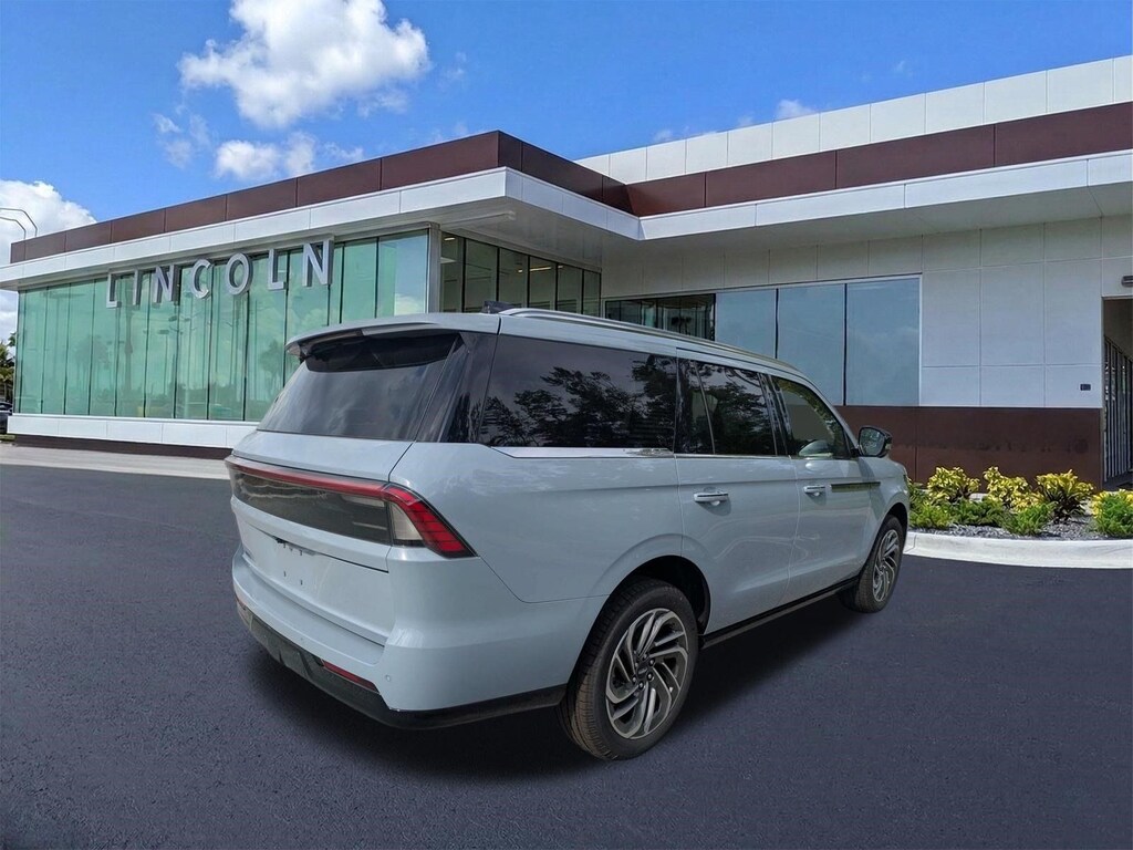 New 2027 Lincoln Navigator Reserve SUV