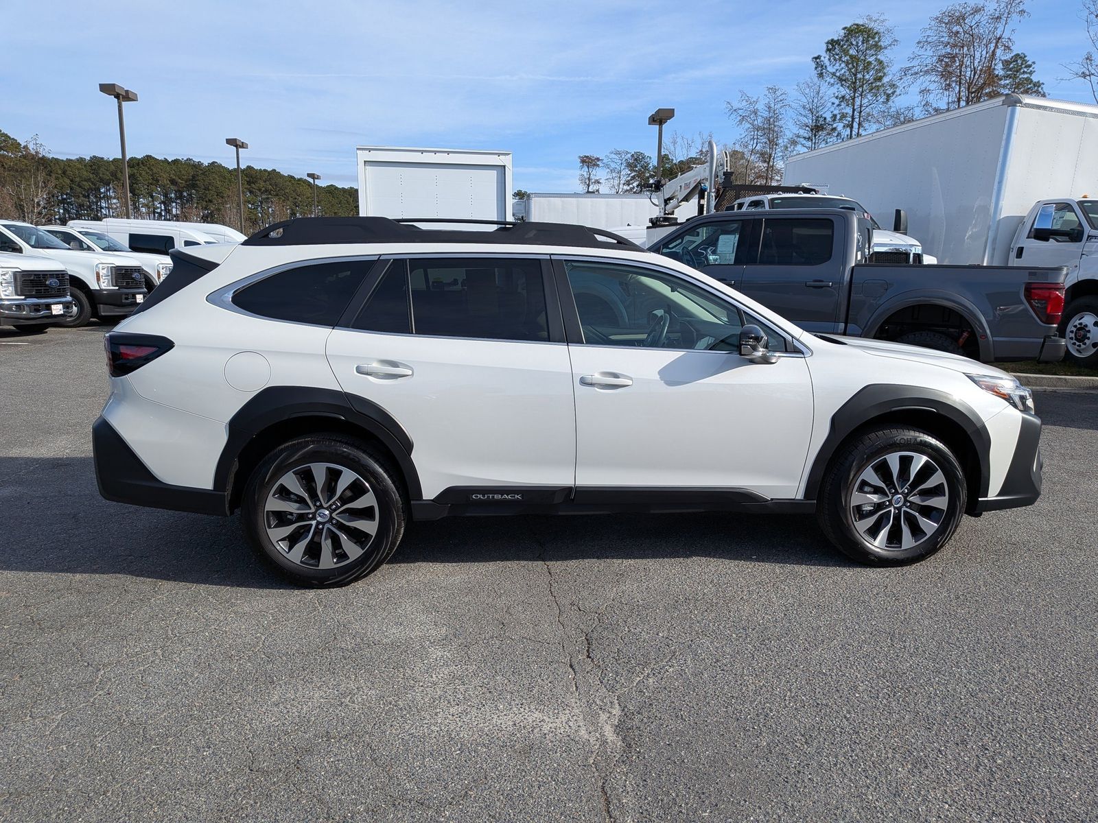 2024 Subaru Outback Limited photo 2