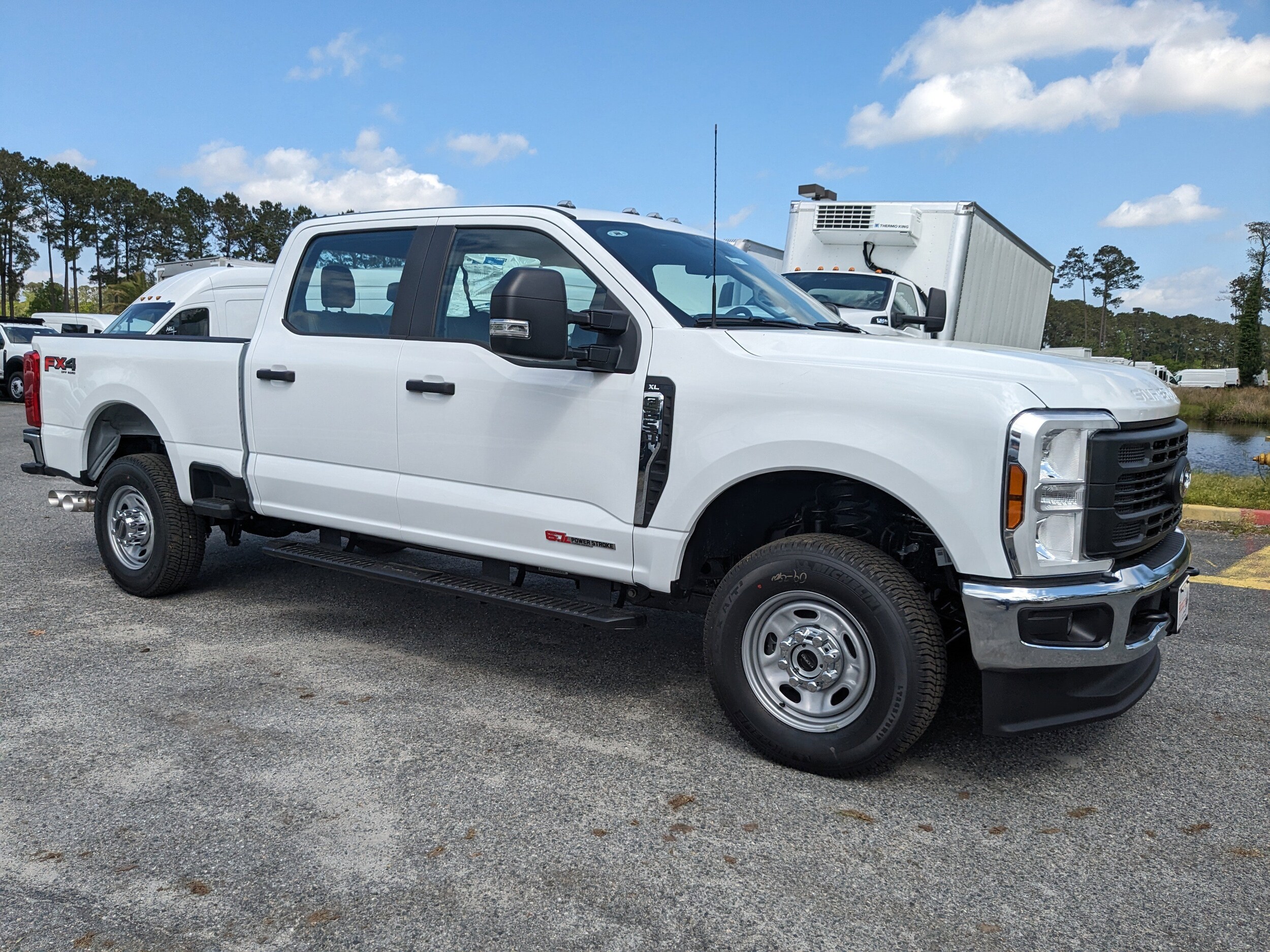 2025 Ford F-250 XL photo 2