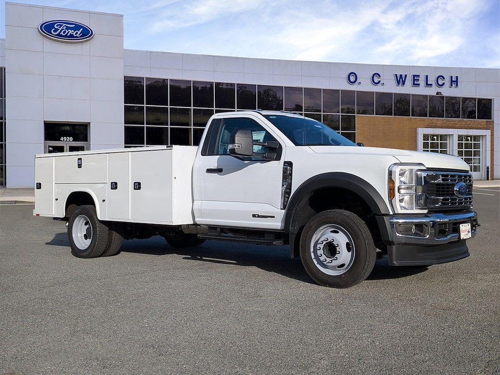 New 2025 Ford F-450 Chassis XL Chassis