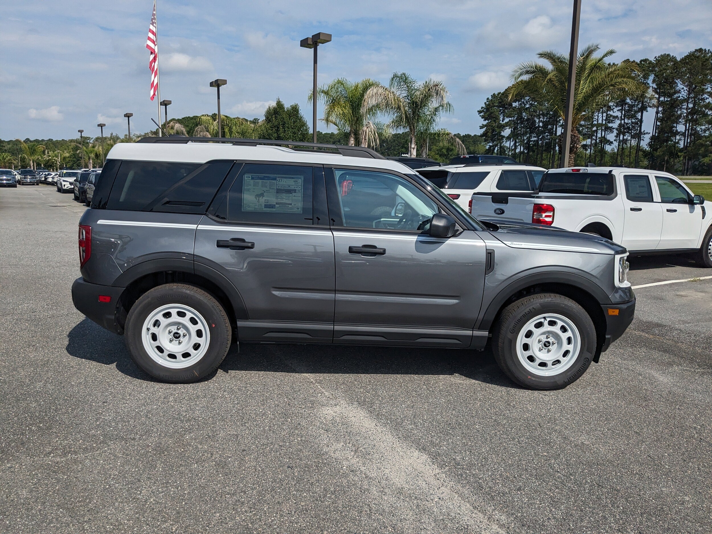 2025 Ford Bronco Sport Heritage photo 3