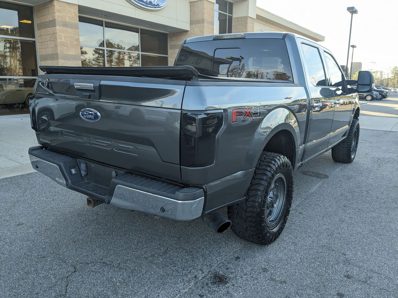 2018 Ford F-150 XLT photo 4