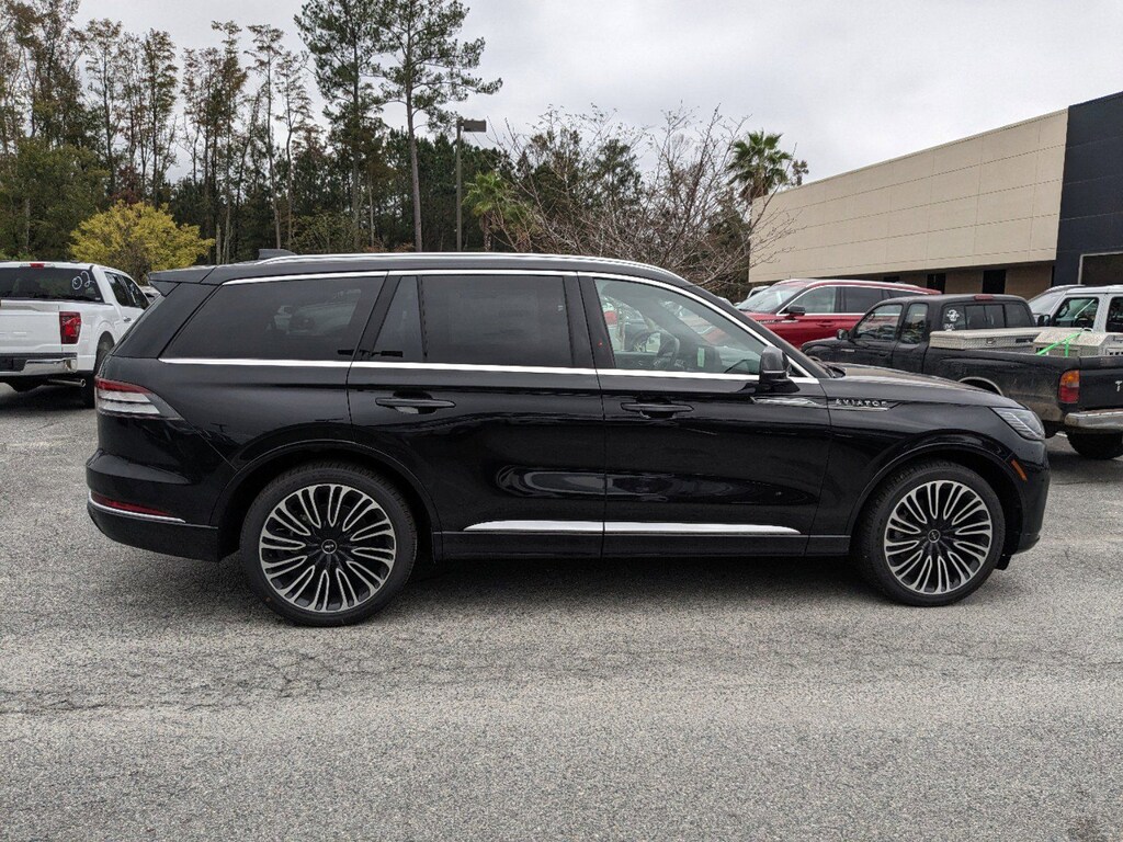 New 2025 Lincoln Aviator Black Label SUV
