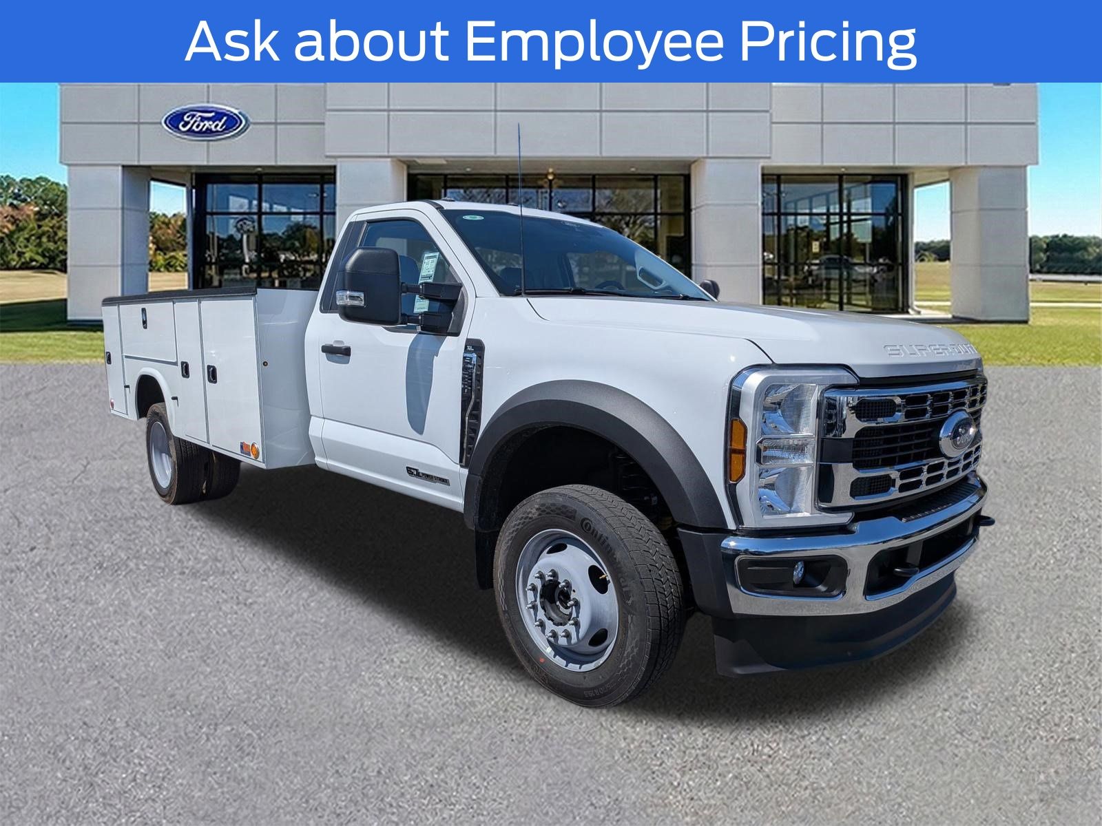 2026 Ford F-550 XL 4x4 Regular Cab 169-In DRW's photo