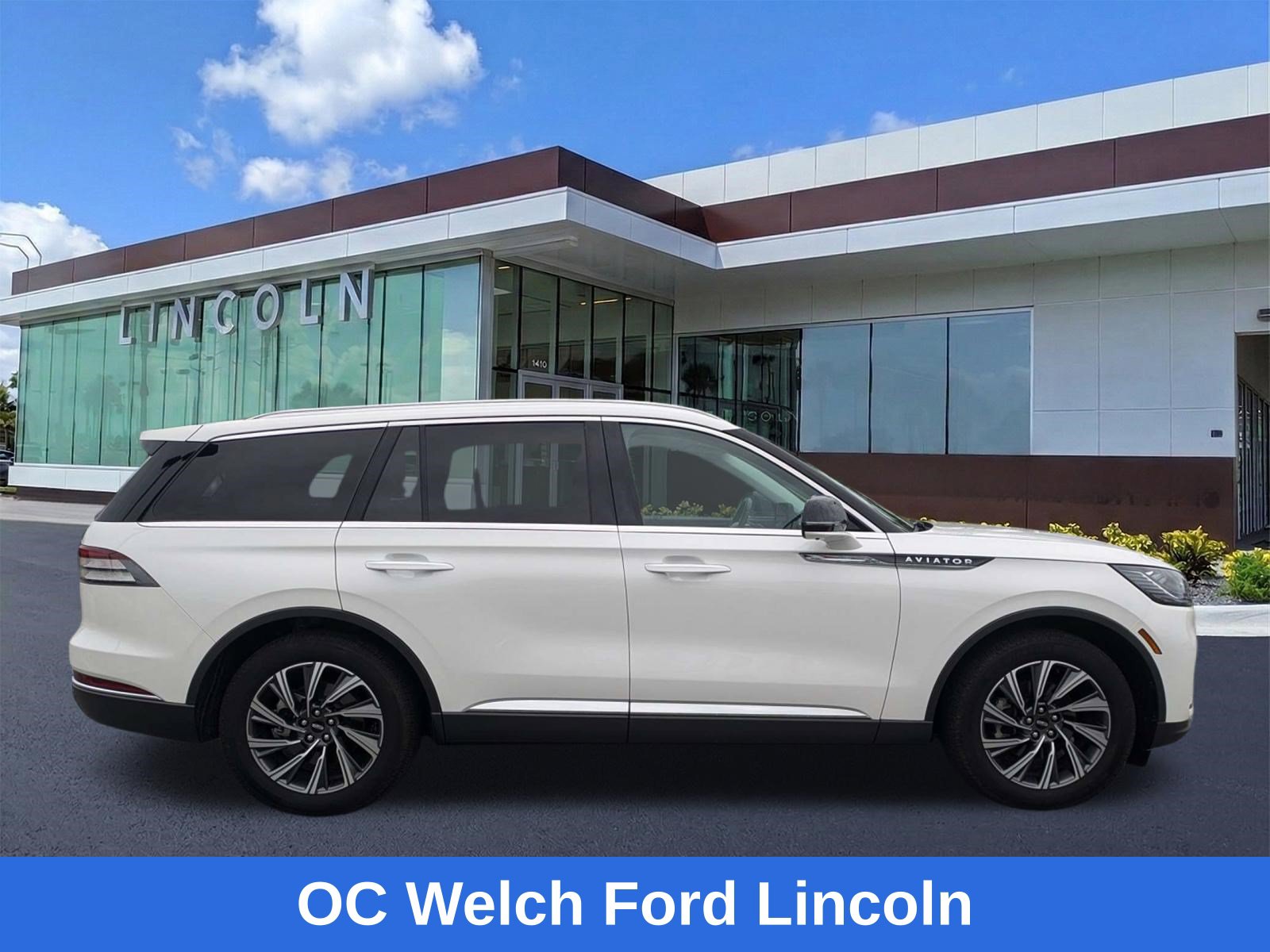 Certified 2026 Lincoln Aviator Premiere SUV
