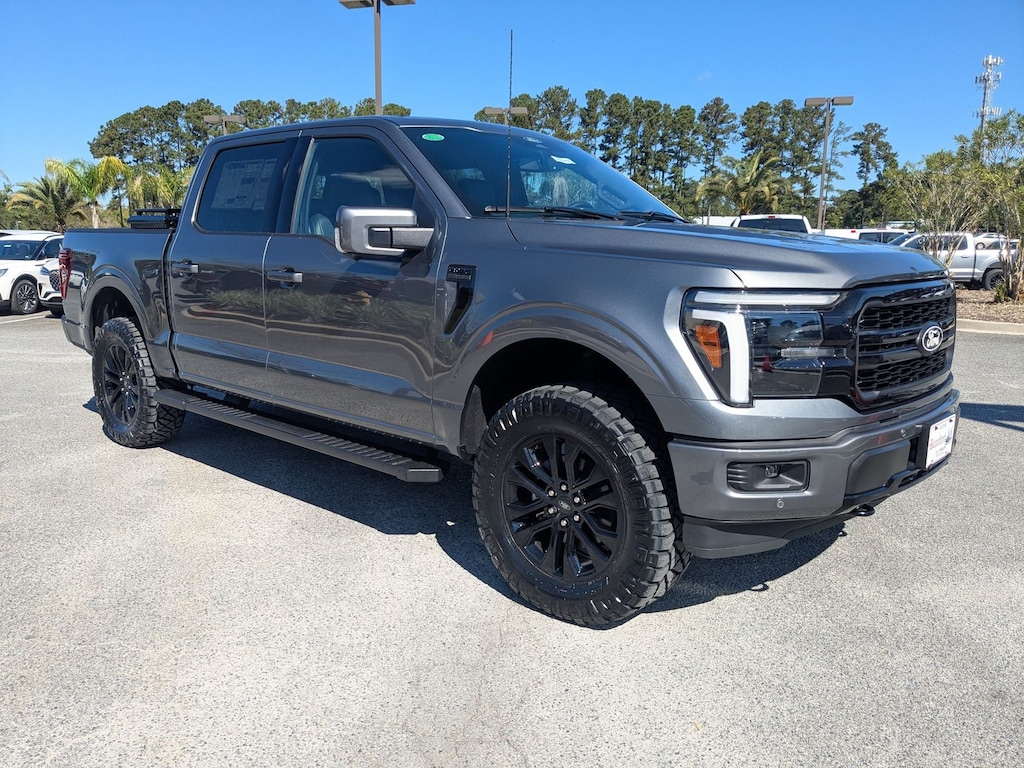 New 2025 Ford F-150 Lariat Truck