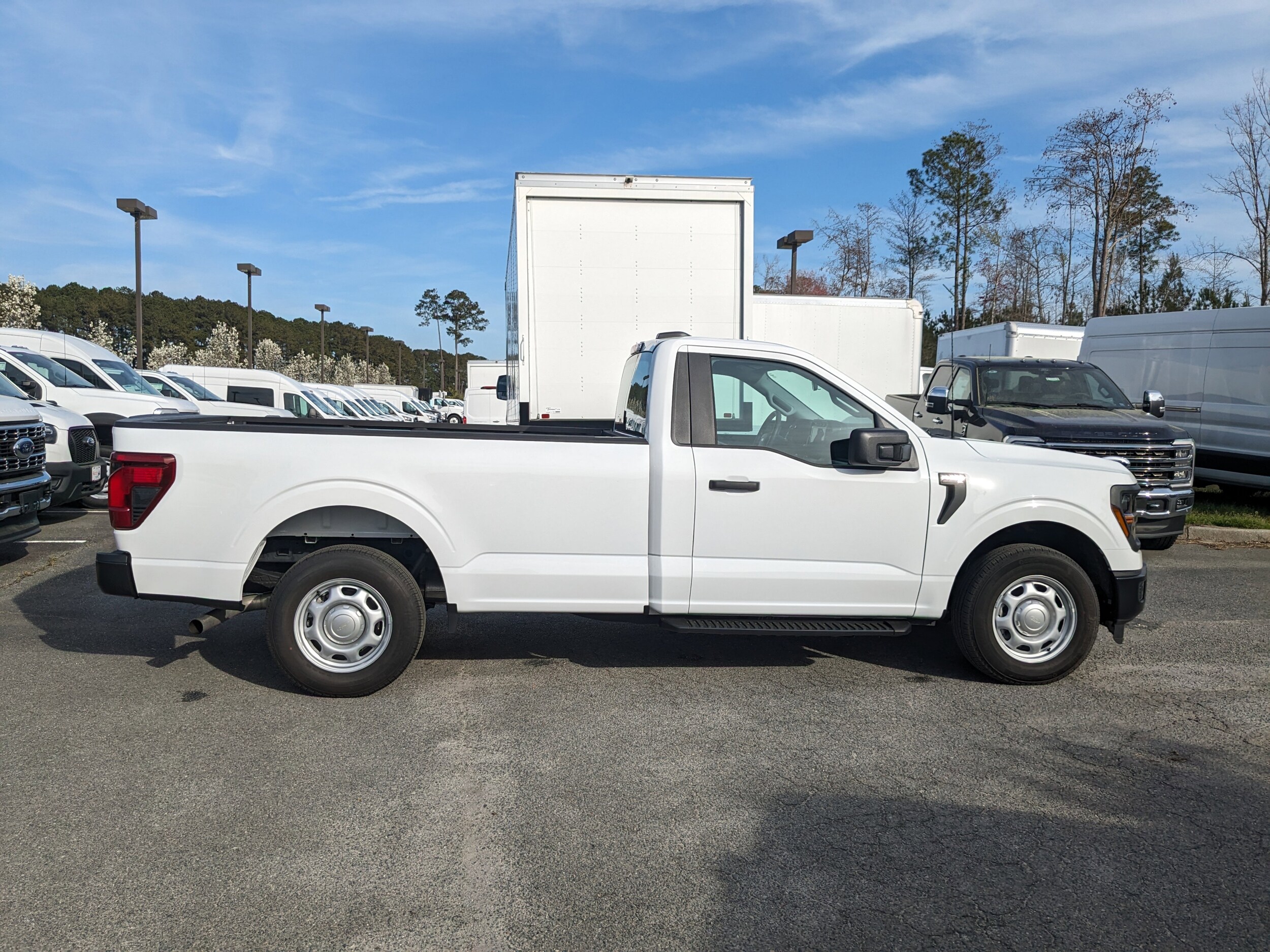 2024 Ford F-150 XL photo 3