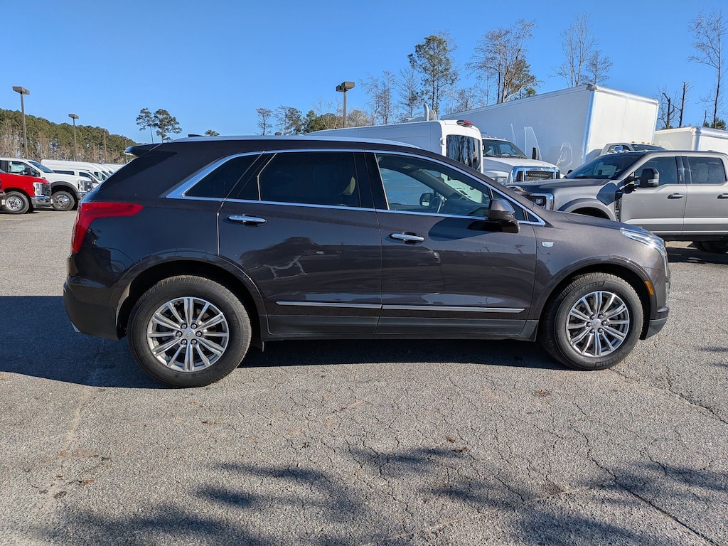 Used 2017 Cadillac XT5 Luxury SUV