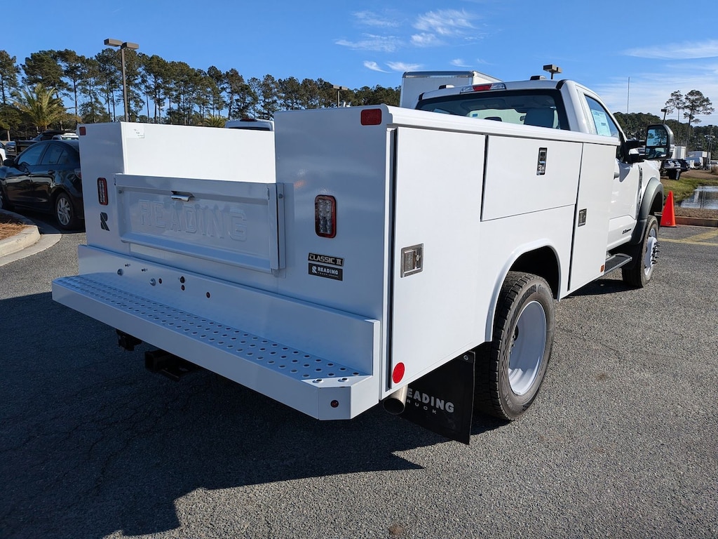 New 2024 Ford F-450 Chassis XL Chassis