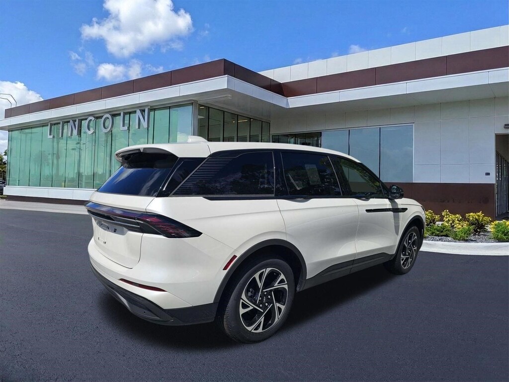 New 2026 Lincoln Nautilus Premiere SUV