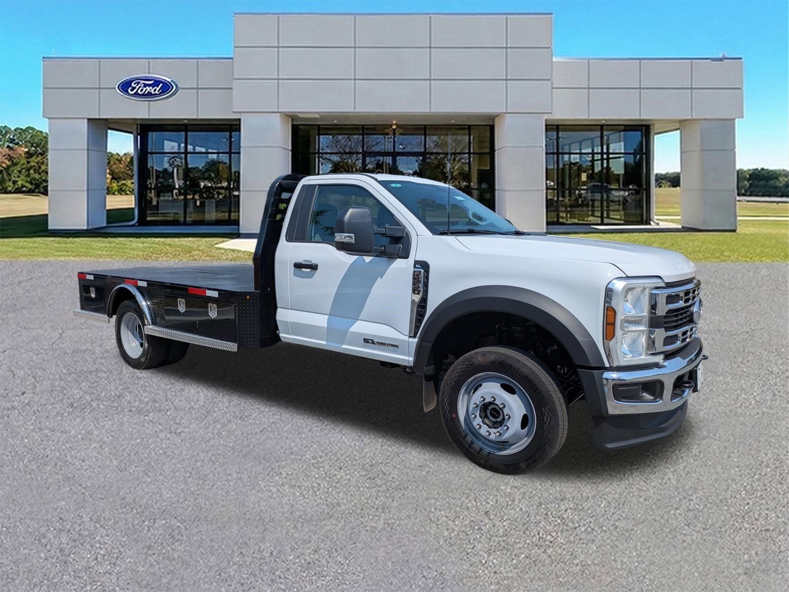 2026 Ford F-550 XL 4x4 Regular Cab 169-In DRW's photo