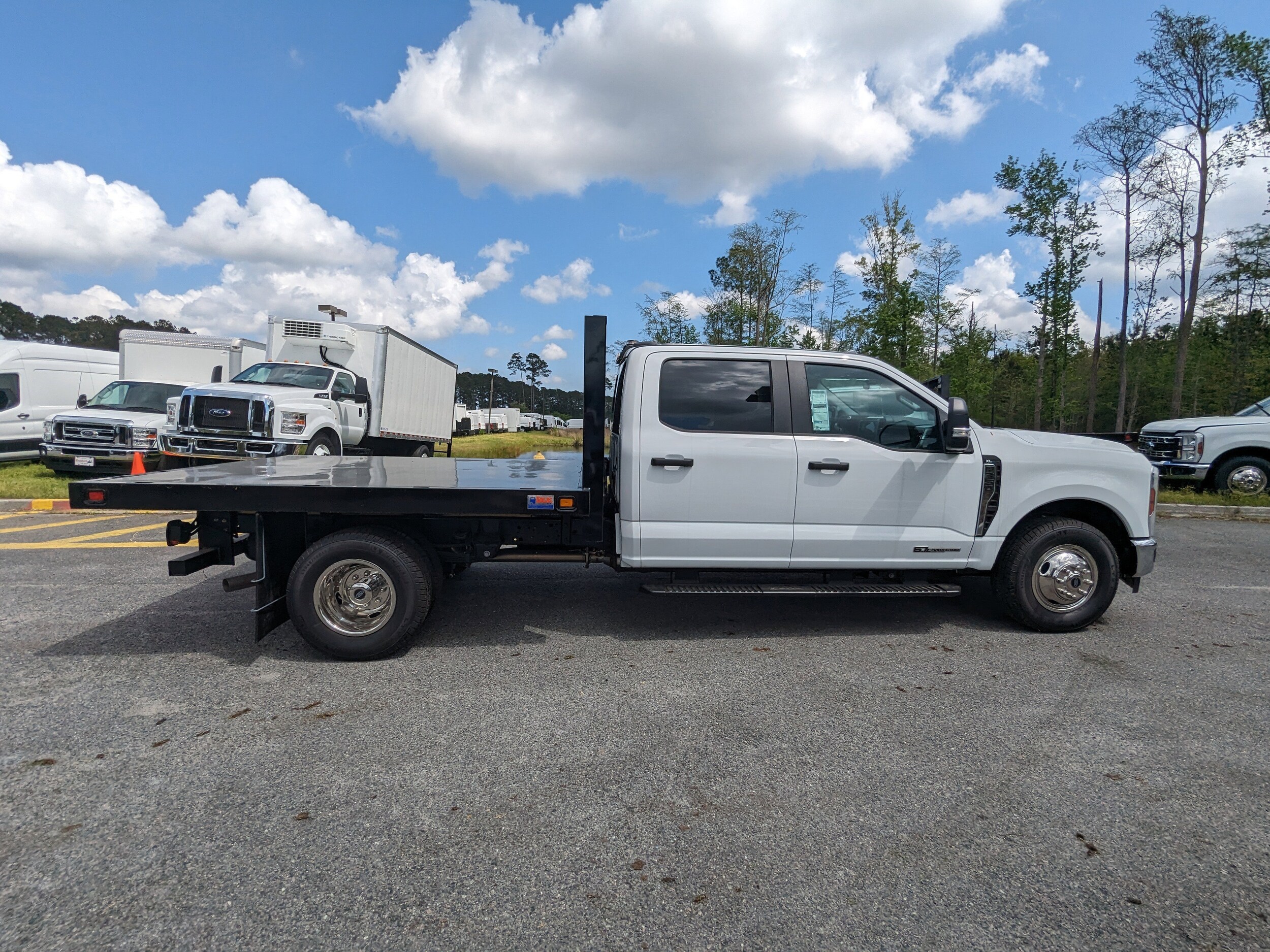 2024 Ford F-350 XL photo 2