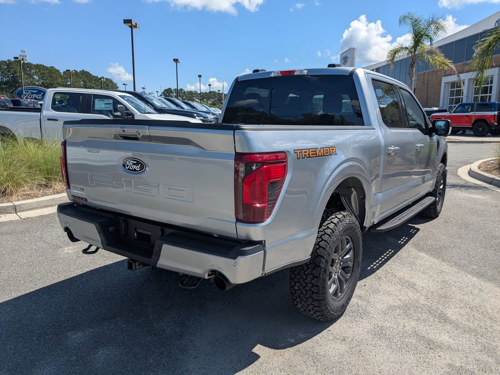 2025 Ford F-150 Tremor photo 4