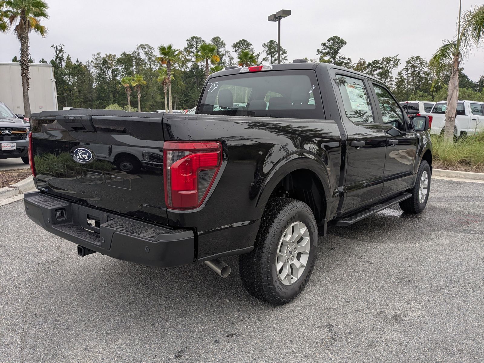 2025 Ford F-150 XL photo 4