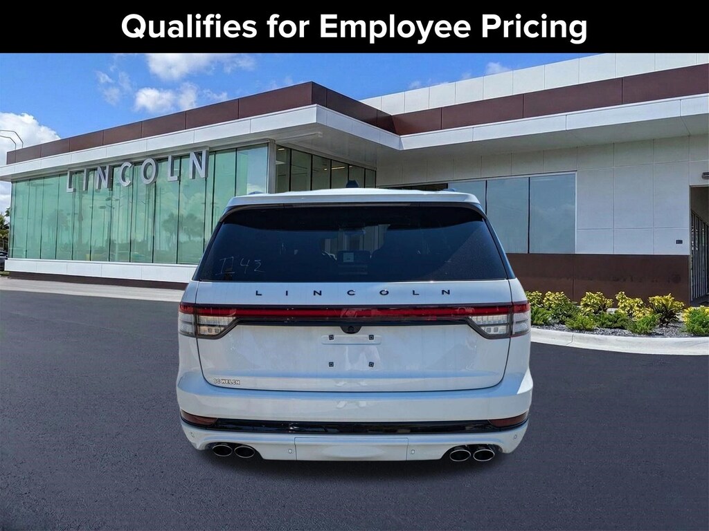 New 2026 Lincoln Aviator Black Label SUV