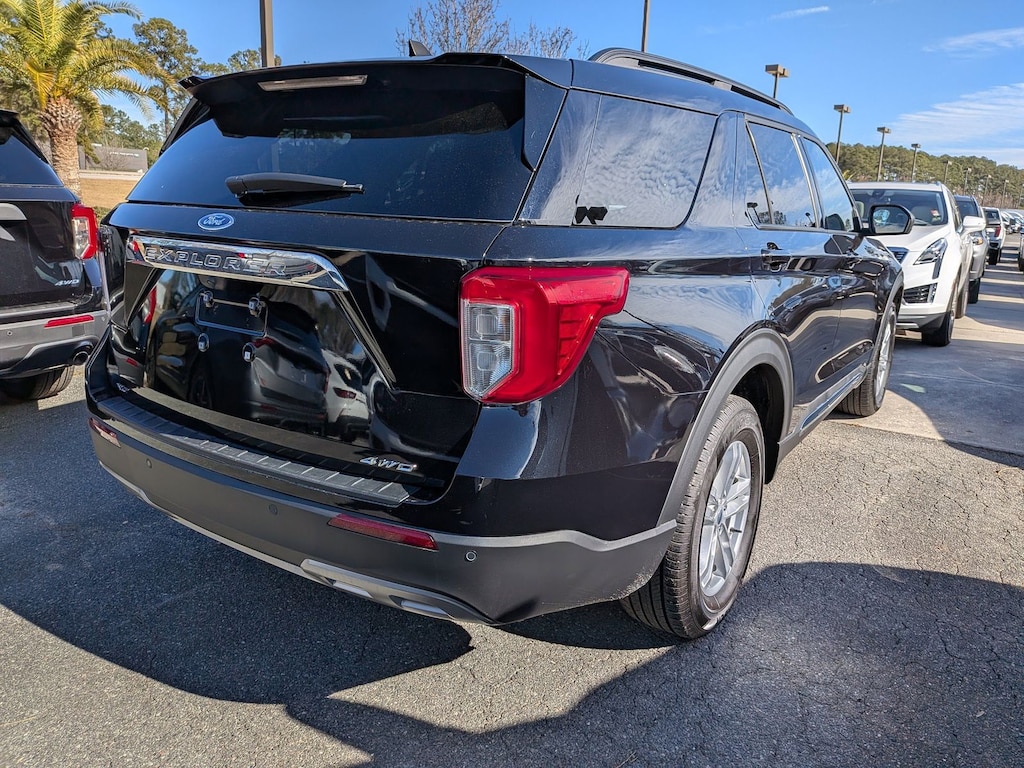Certified 2023 Ford Explorer XLT SUV