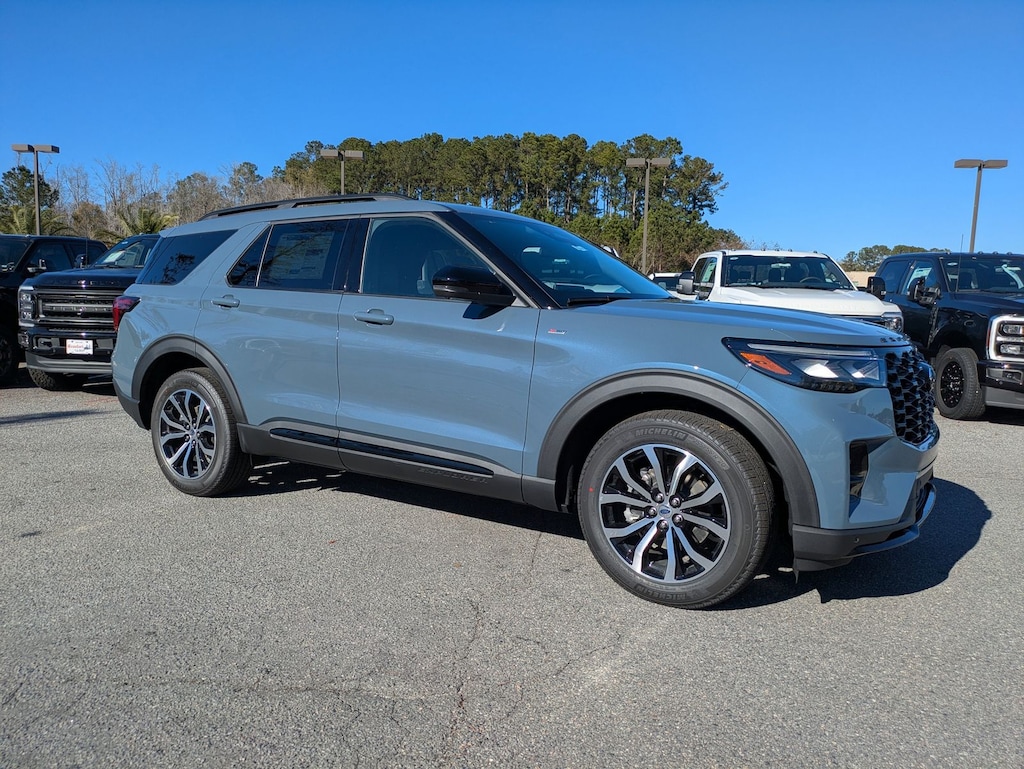 New 2026 Ford Explorer ST-Line SUV