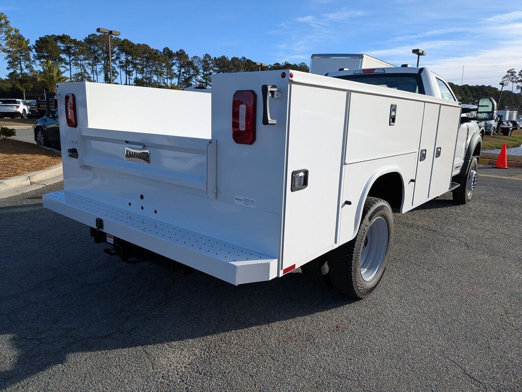 New 2025 Ford F-450 Chassis XL Chassis