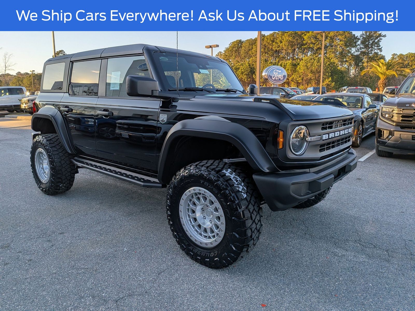 2025 Ford Bronco 4-Door Big Bend's photo