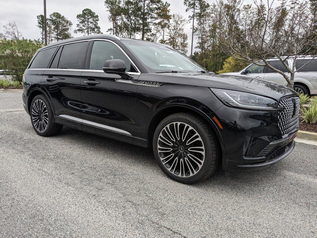New 2025 Lincoln Aviator Black Label SUV