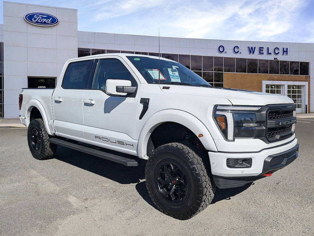 New 2025 Ford F-150 Lariat Truck