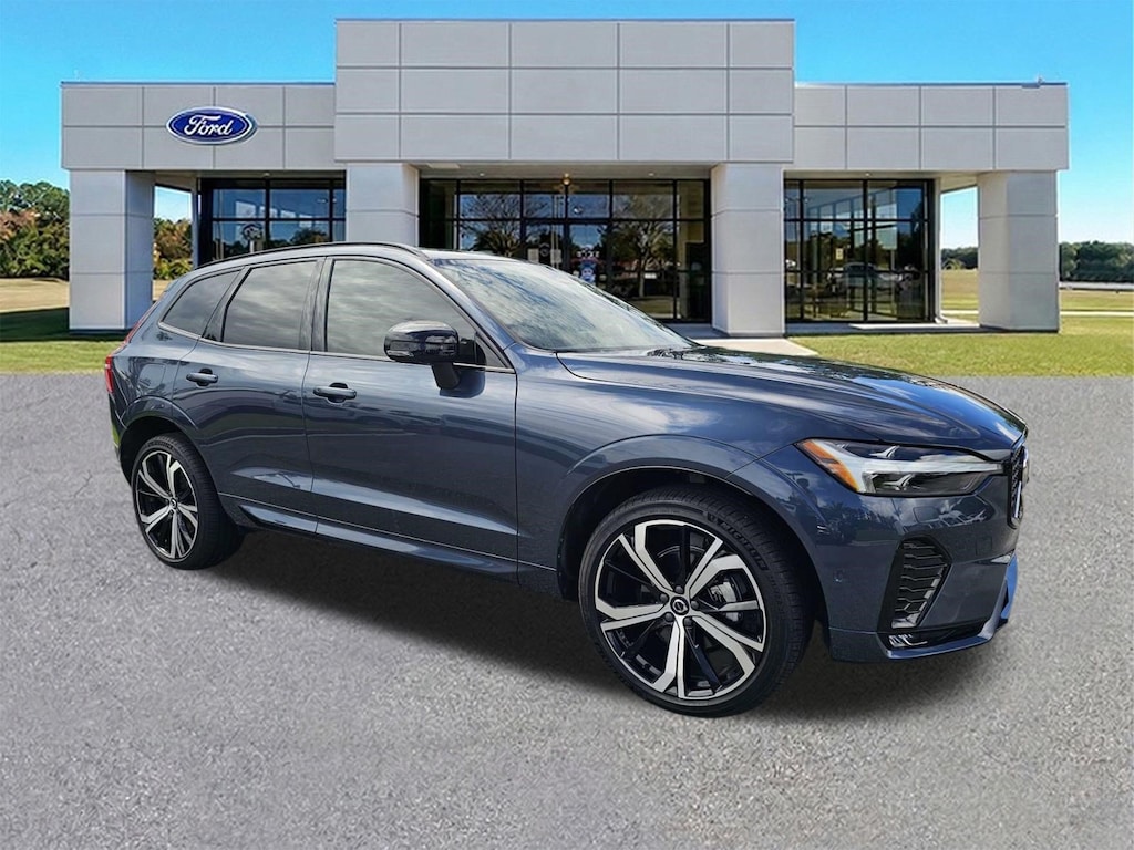 Certified 2024 Volvo XC60 B5 Ultimate Dark Theme SUV