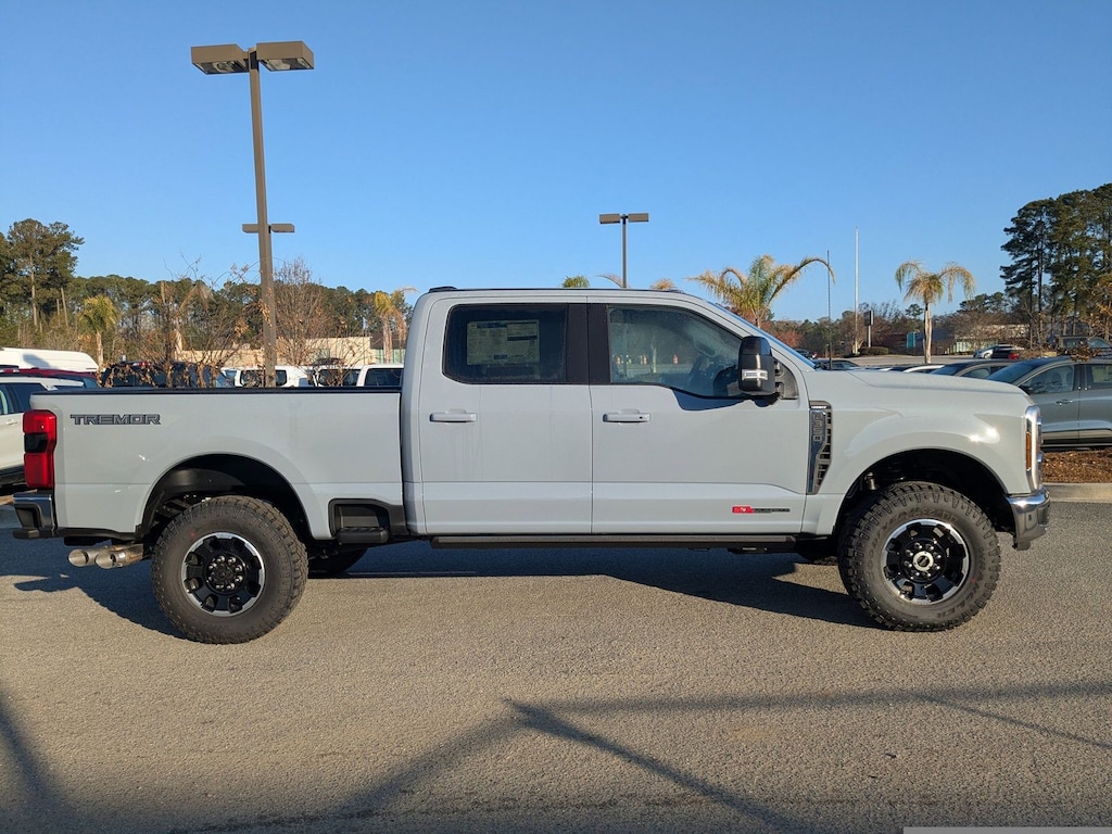 New 2026 Ford F-350 Lariat Truck