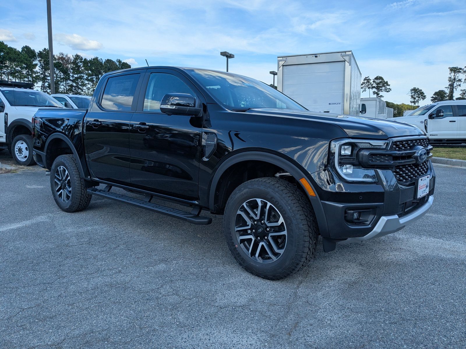 2025 Ford Ranger Lariat photo 2