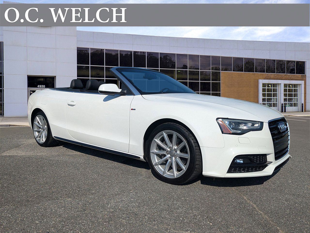 2017 Audi A5 Cabriolet Sport's photo