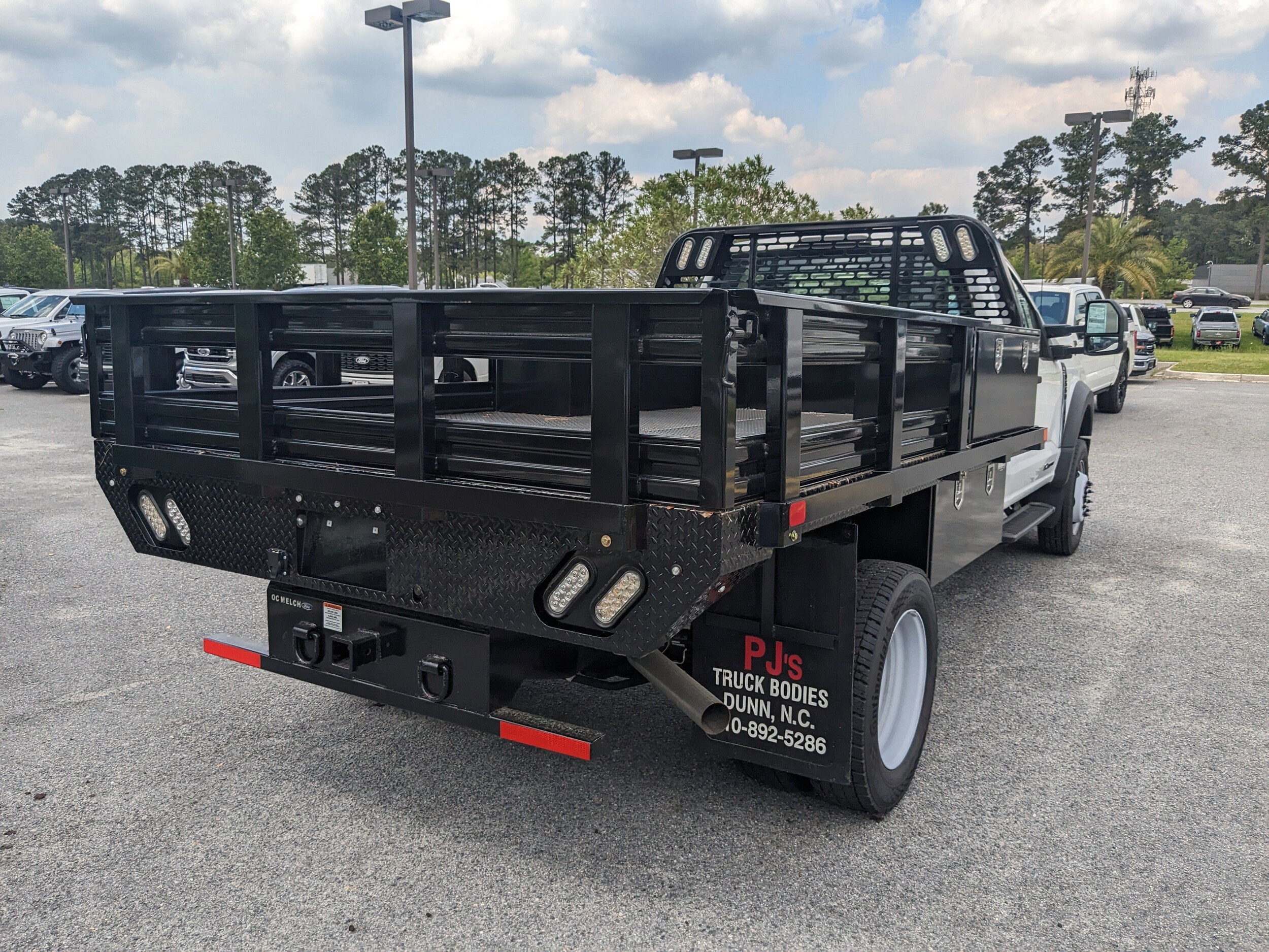 2024 Ford F-550 XL photo 3