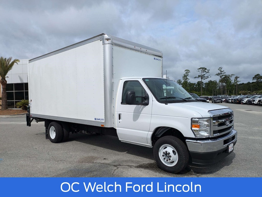 New 2026 Ford E-450 Cutaway Base Cab/Chassis
