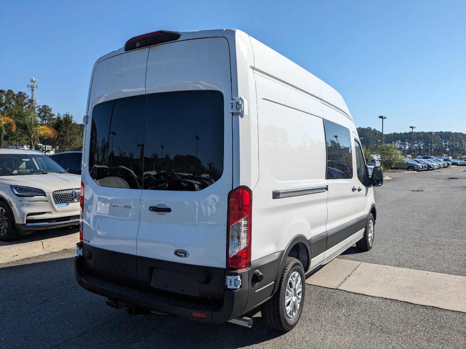 2024 Ford Transit photo 2