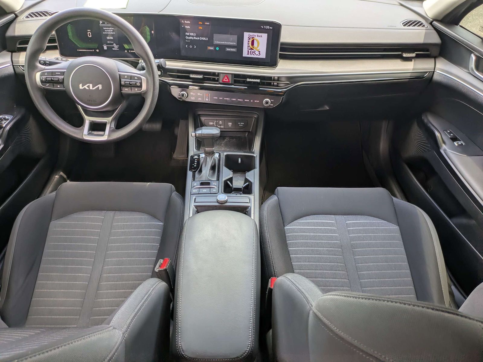 2025 Kia K5 7