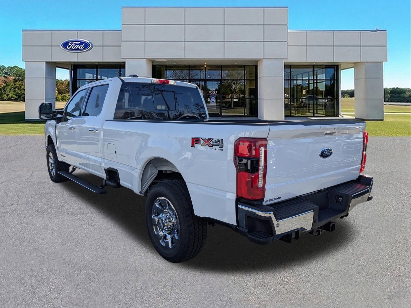 2026 Ford F-350 Super Duty Lariat - Photo 6