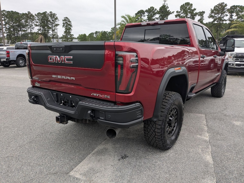 Used 2024 GMC Sierra 2500 HD AT4X Truck