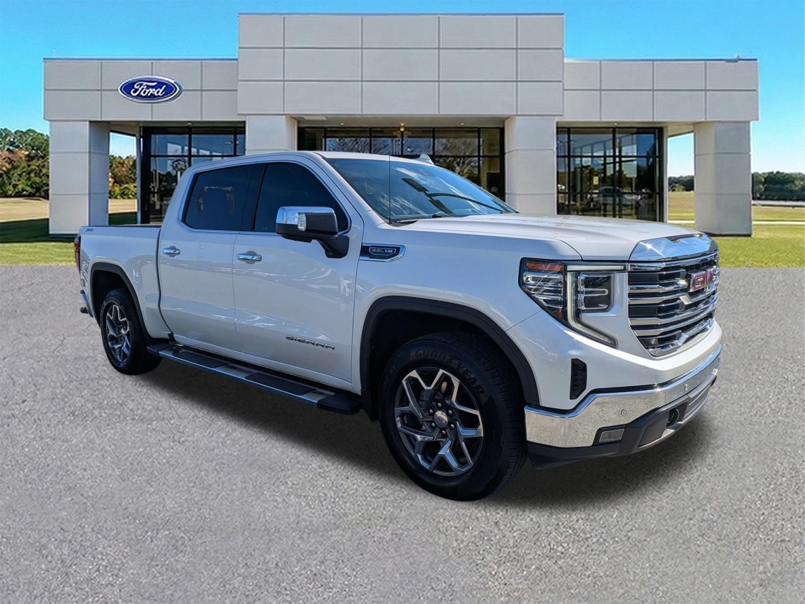 Used 2024 GMC Sierra 1500 SLT Truck
