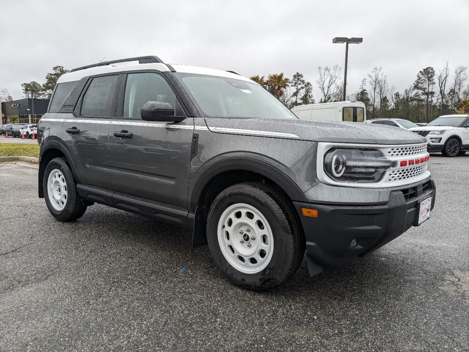 2025 Ford Bronco Sport Heritage photo 2
