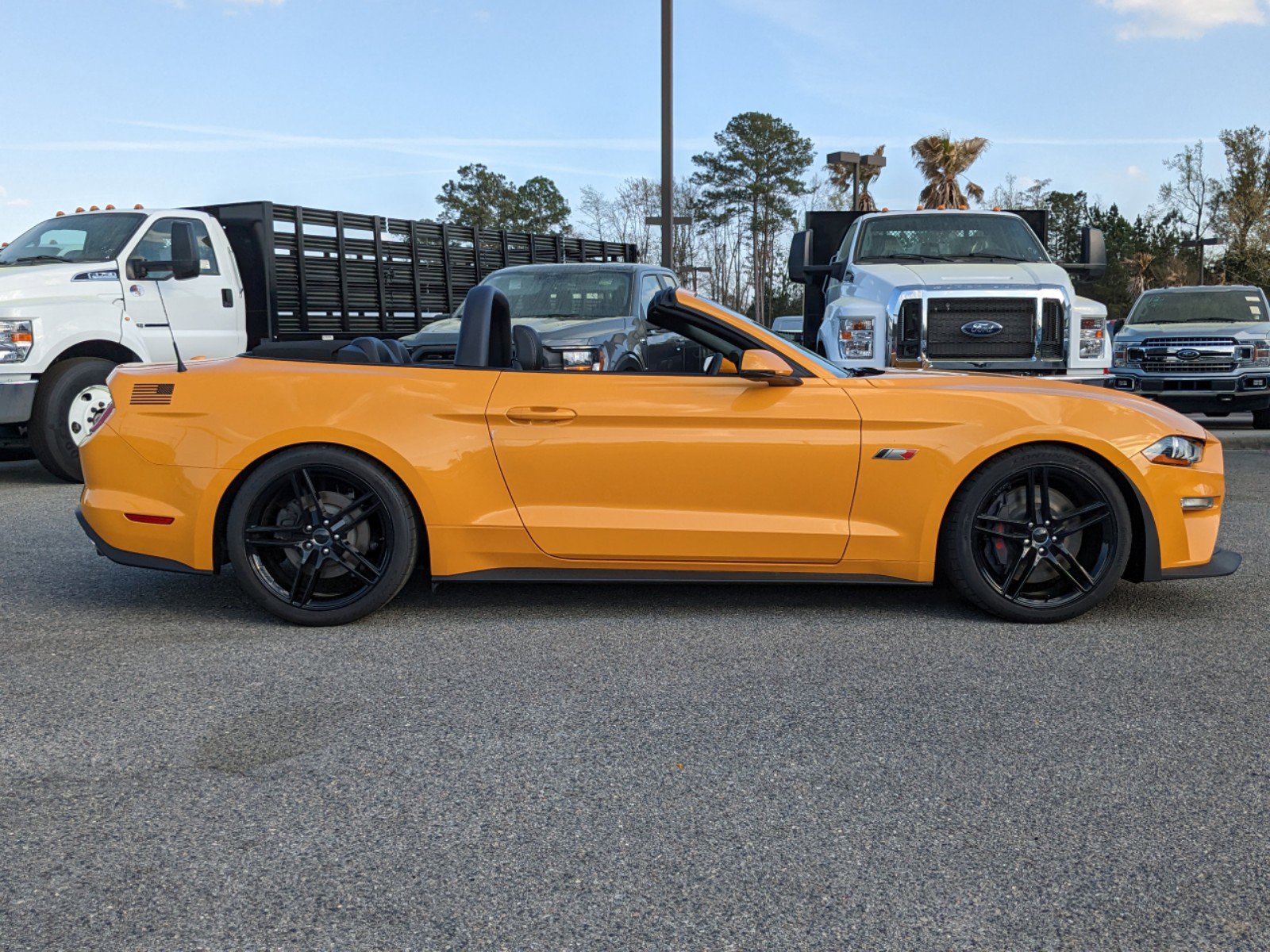 2022 Ford Mustang GT Premium Convertible photo 3
