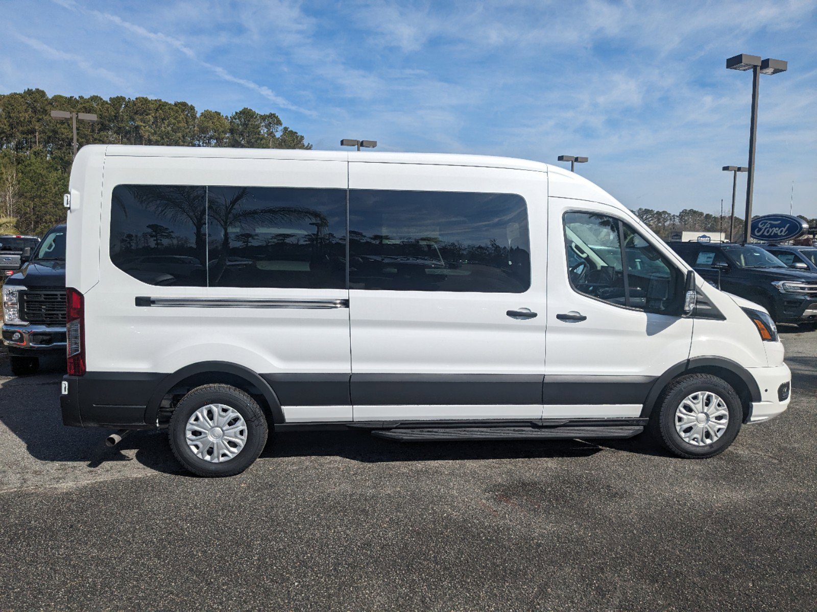 2024 Ford Transit photo 3