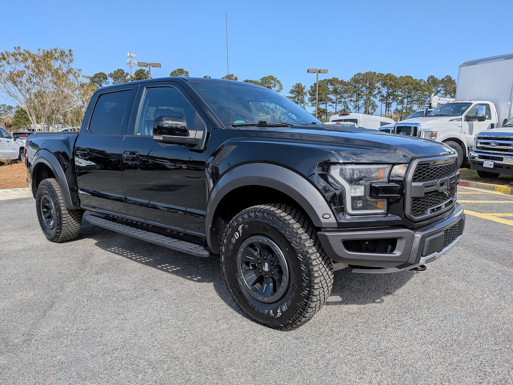 Used 2018 Ford F-150 Raptor Truck